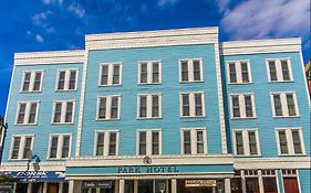 Park Hotel Condominiums